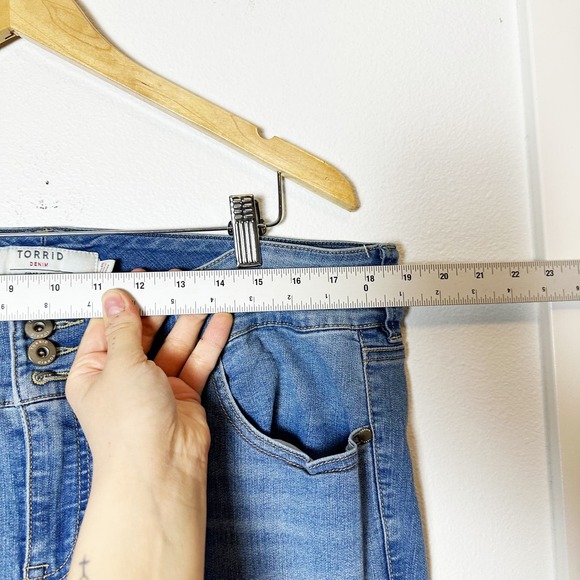 Torrid Jeggings Blue Skinny High Waisted Jeans sz 20R - Picture 5 of 7